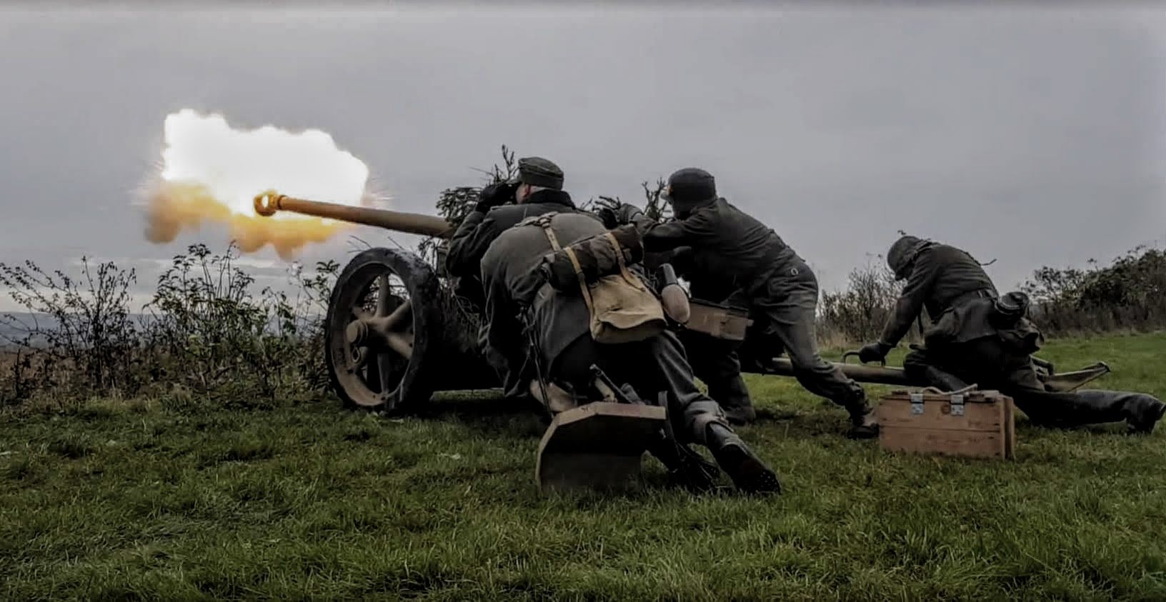 Scully overal Onmiddellijk Pak40 | Wartime Productions